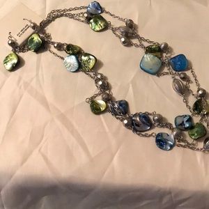 🆕♦️🆕 NWT NECKLACE/EARRING SET